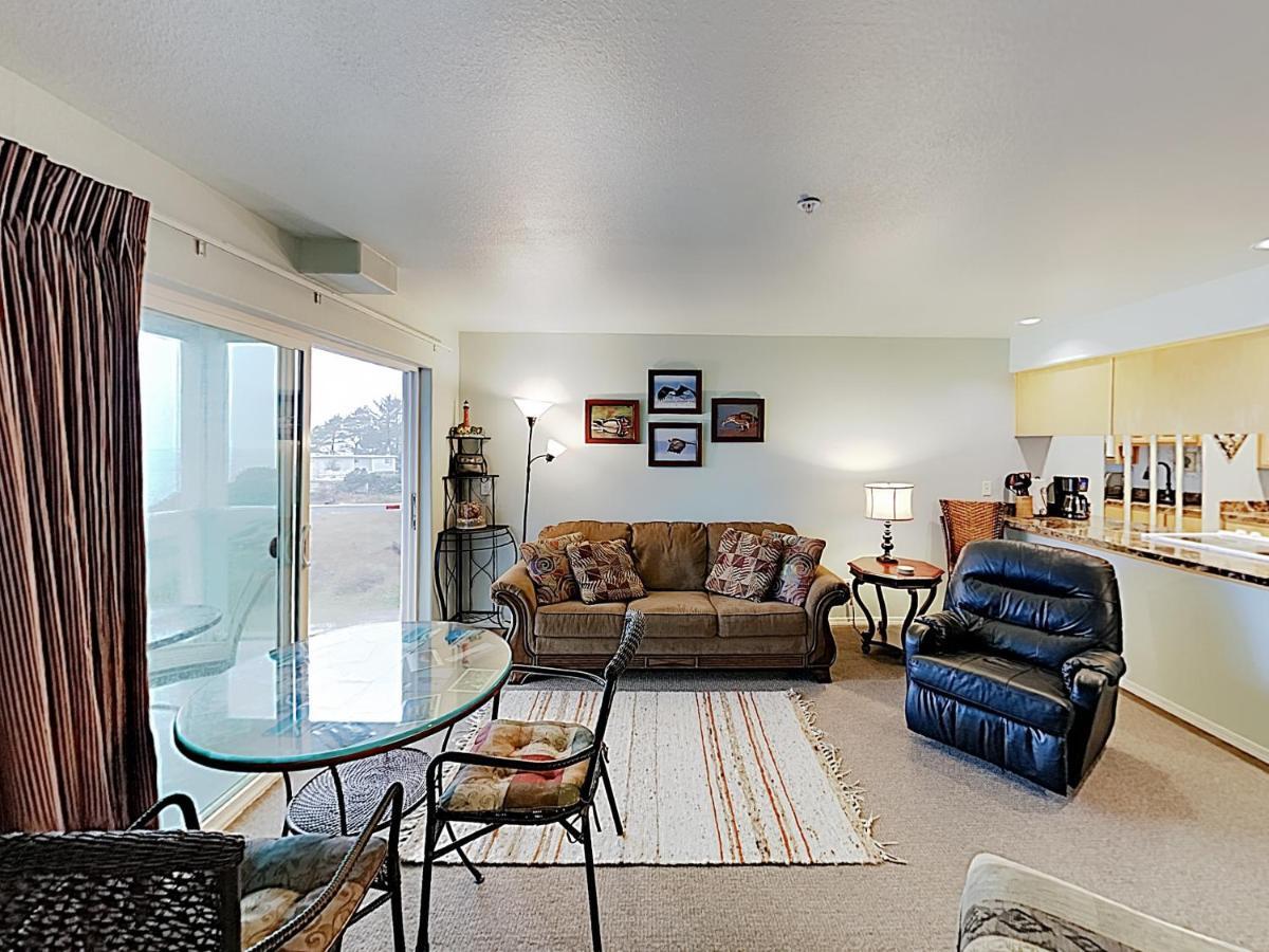 לינקולן סיטי New Listing! Bay-View Beauty With Private Balcony Condo מראה חיצוני תמונה