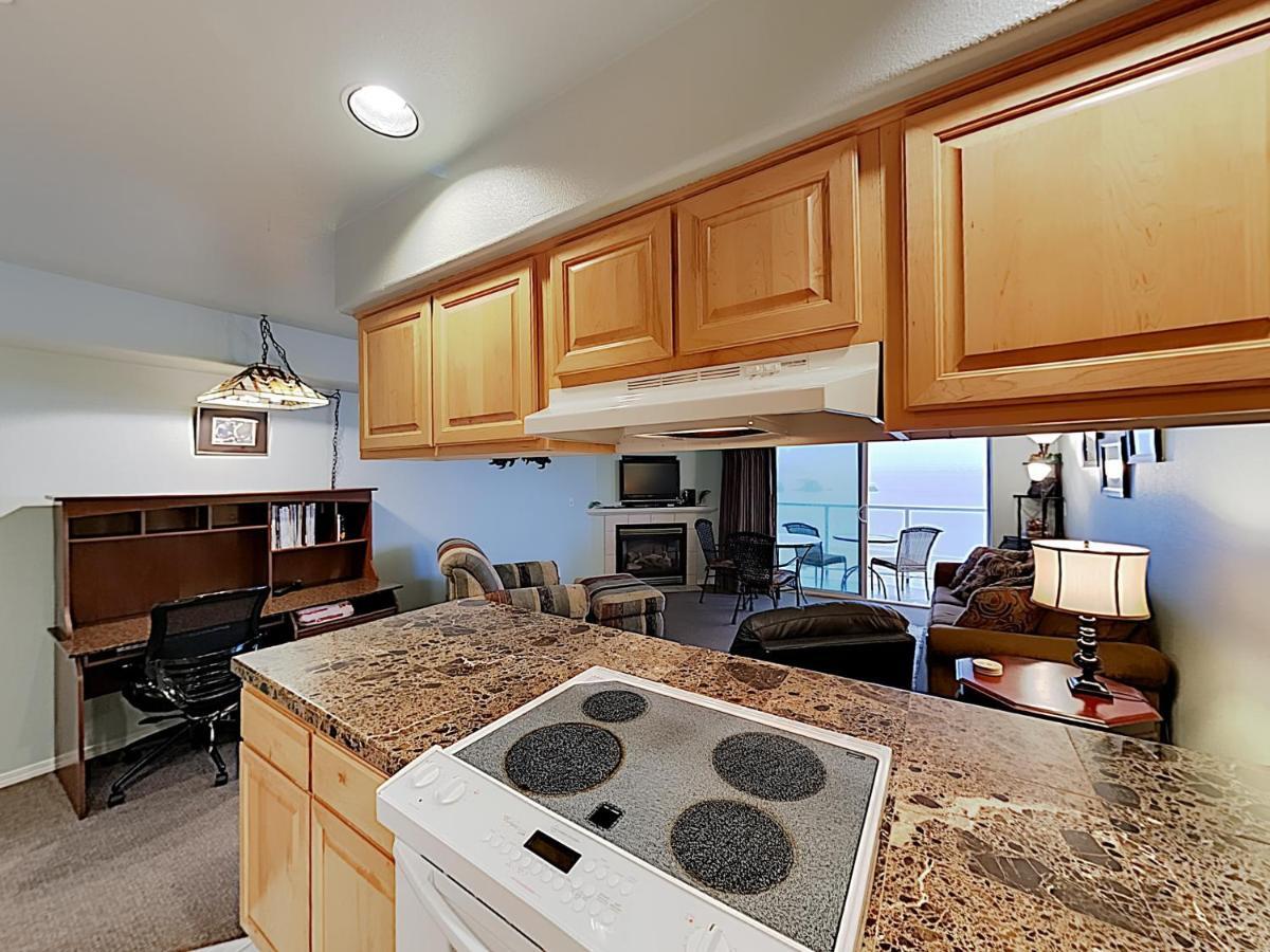לינקולן סיטי New Listing! Bay-View Beauty With Private Balcony Condo מראה חיצוני תמונה